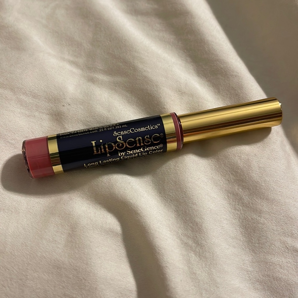 Senegence Lipsense sassy z